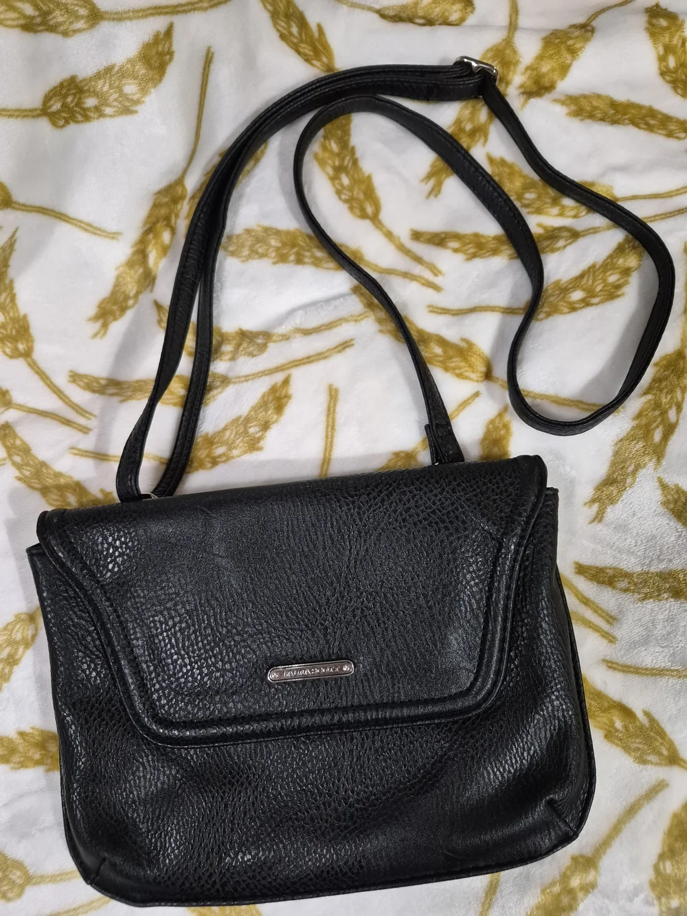 Laura Scott Black Crossbody Bag